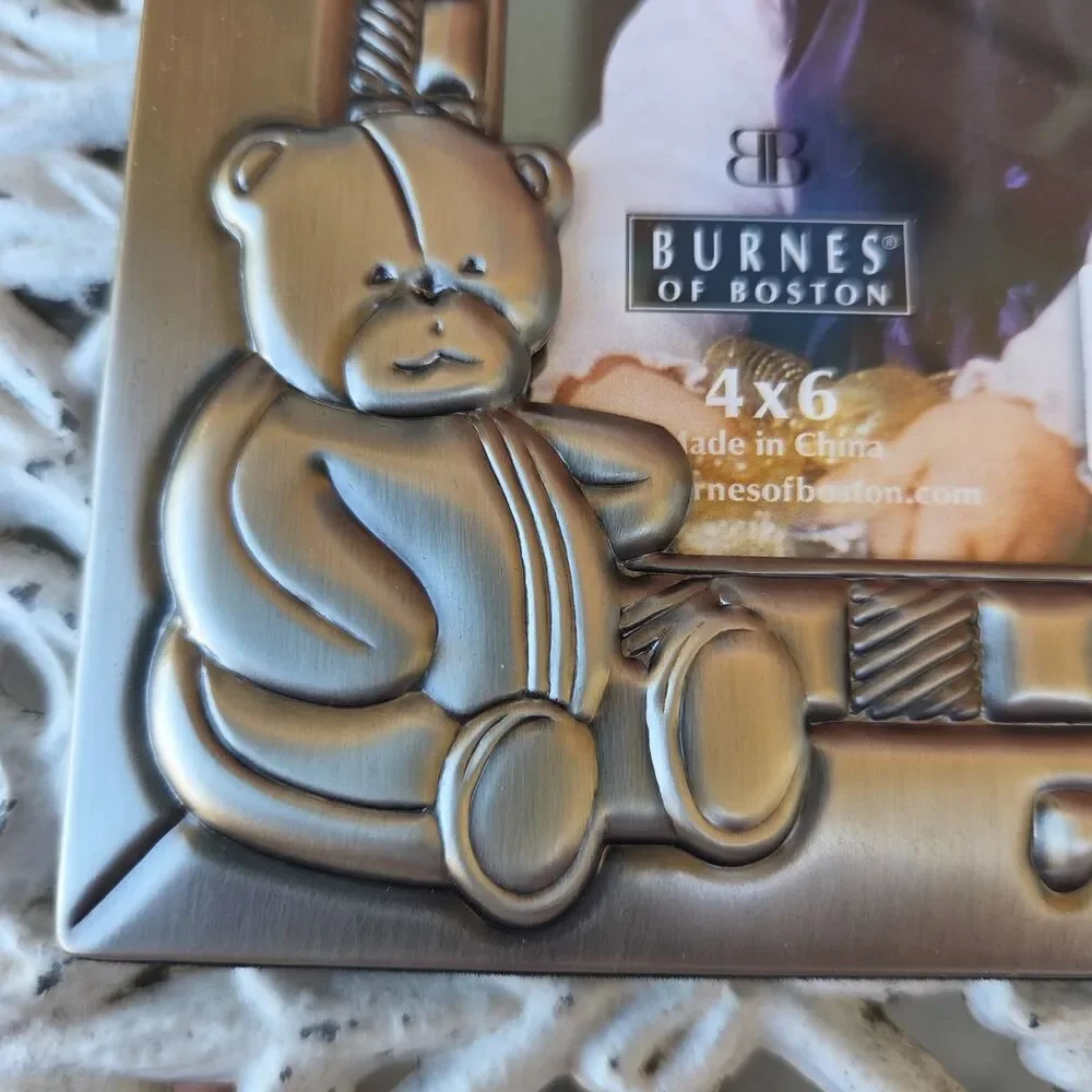 Burnes of Boston Teddy Bear Baby Photo Frame 4x6 Silver Hearts NOS Box